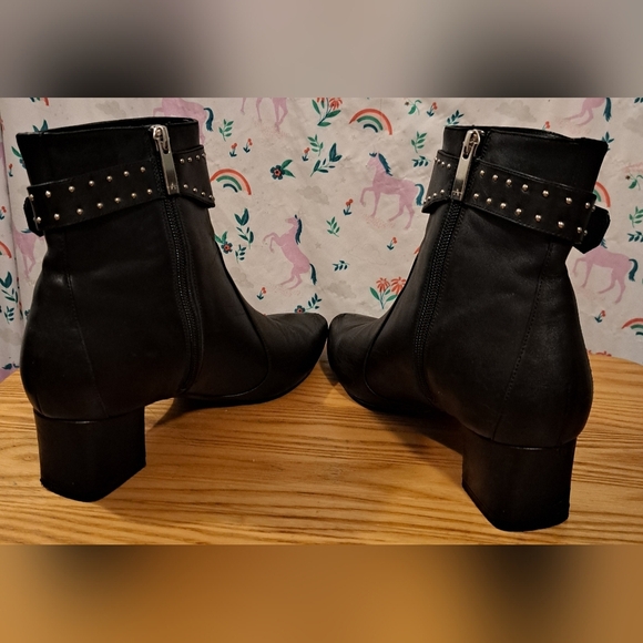 Aquatalia Prisca Black Italian Calf Leather Moto Goth Stud Heel Boot Shoe SZ 9M - Picture 4 of 11